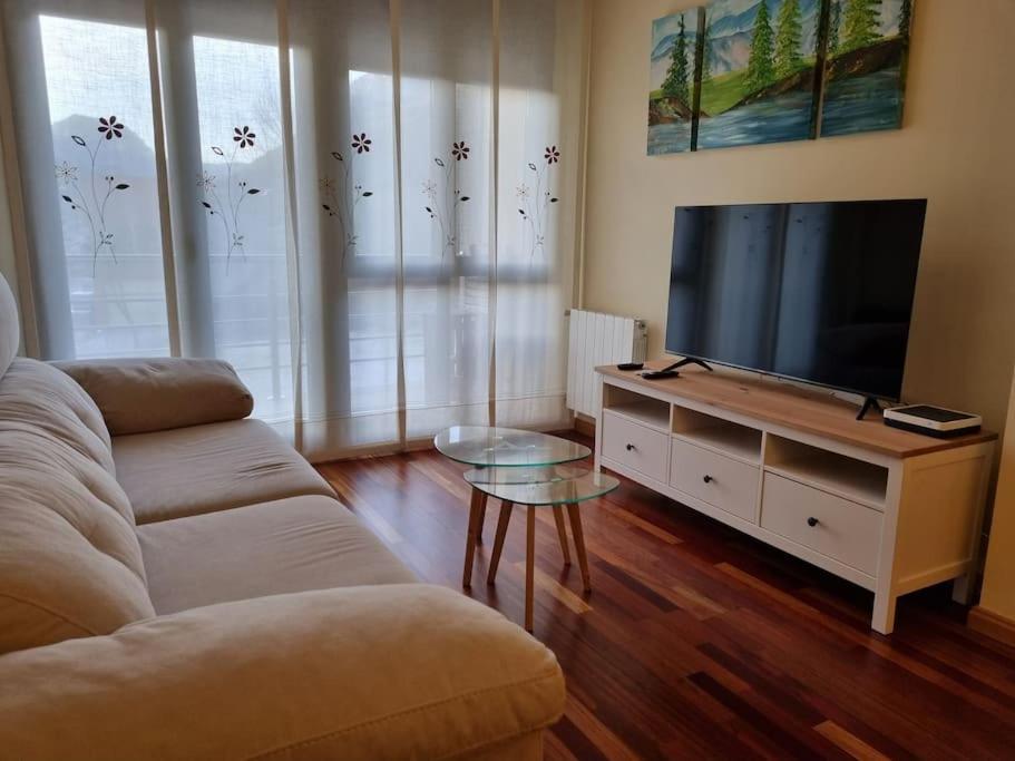 24A01 Apartamento Cabrales Apartment Аренас де Кабралес Екстериор снимка